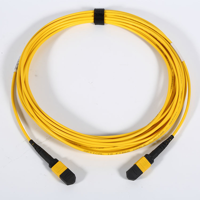 MPO MTP Einfügungsdämpfung PVC-Jacke 12/24 Kerne des Faser-Optikflecken-Kabel-0.5dB
